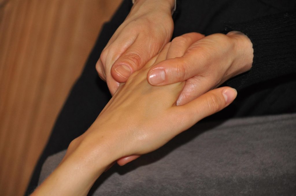 HAUTSACHE Handmassage